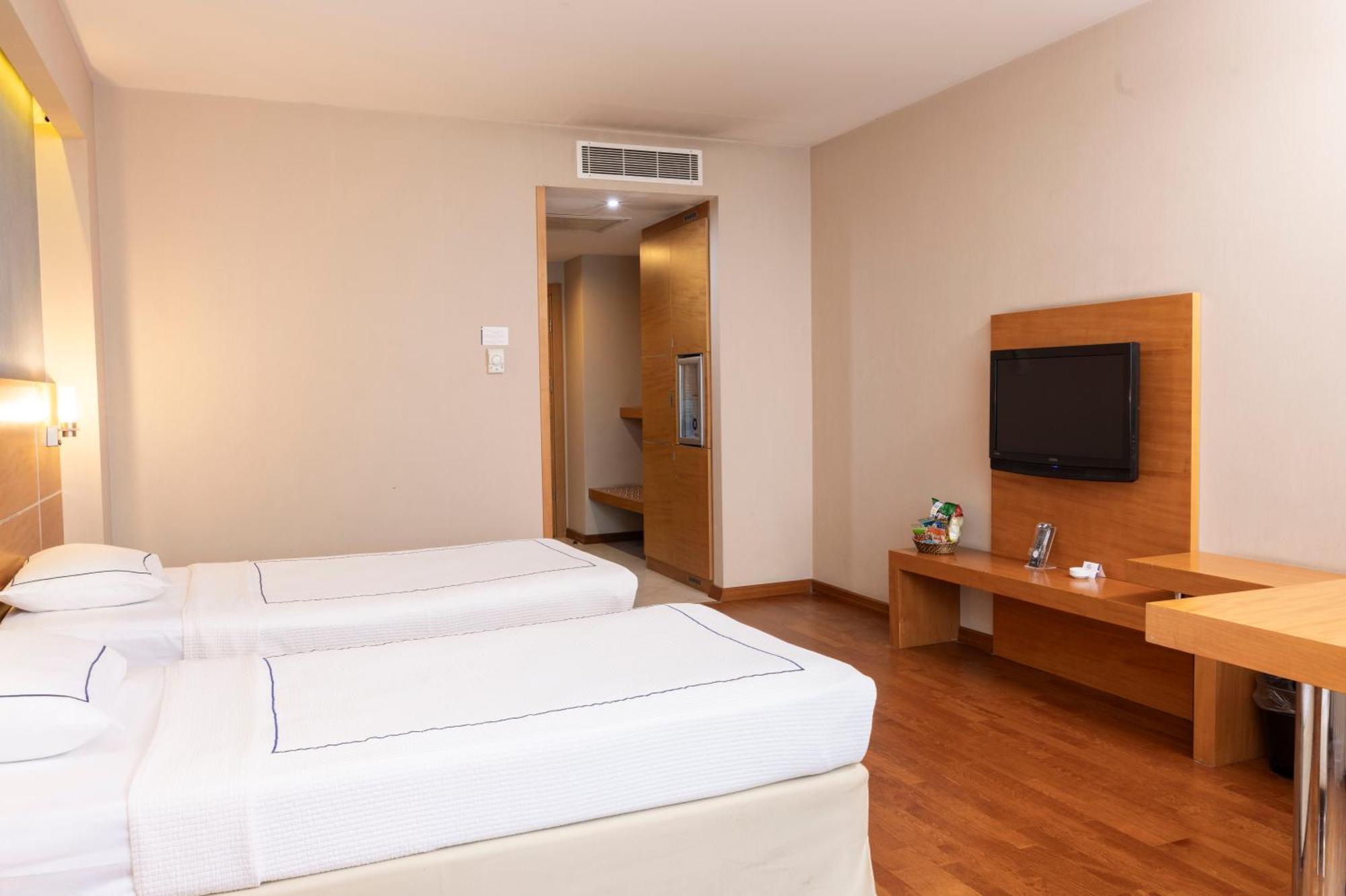 Anemon Kent Cigli Otel Esmirna Exterior foto